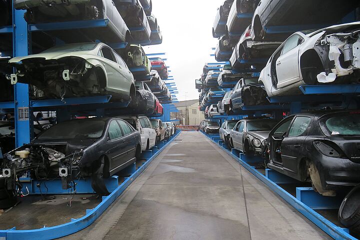 Draagarmstellingen voor auto-recyclers