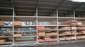 pallet racking for the storage of timber