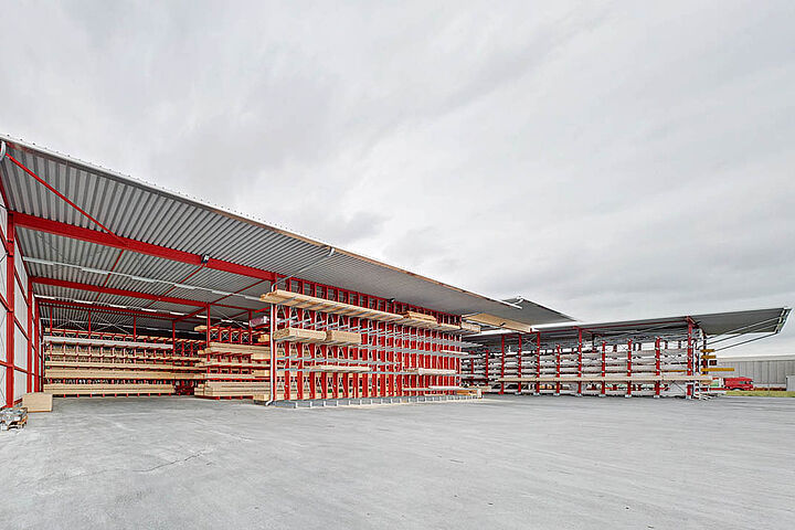 cantilever racking warehouse