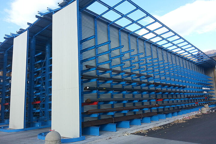 cantilever racking with roof and wall cladding