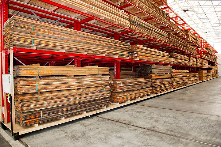 mobile cantilever racking